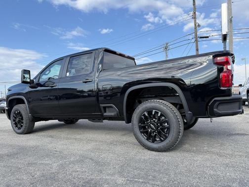 2026 Chevrolet Silverado 2500 Custom