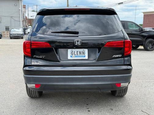 Crystal Black Pearl 2018 Honda Pilot EX-L