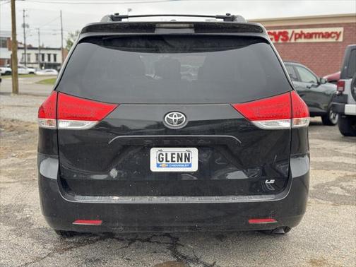 2014 Toyota Sienna LE