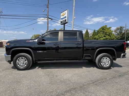 2022 Chevrolet Silverado 2500 LT