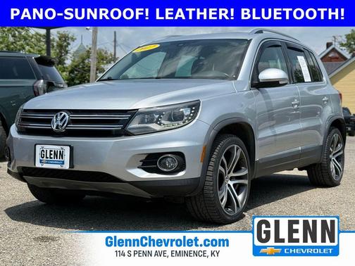 Reflex Silver Metallic 2017 Volkswagen Tiguan 2.0T SEL
