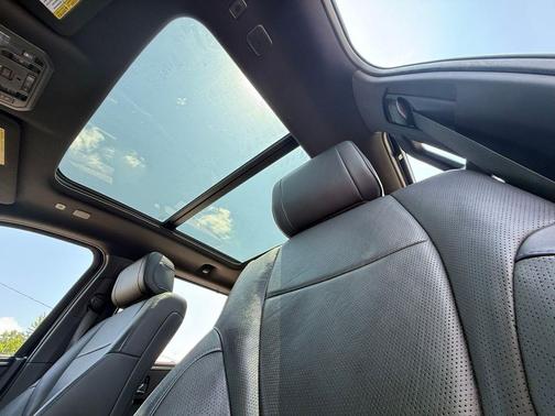 Midnight Black Metallic 2023 Toyota Tundra Hybrid Platinum