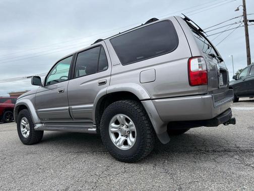 Dorado Gold/Dorado Gold Cladding 2002 Toyota 4Runner Limited