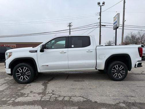2021 GMC Sierra 1500 AT4