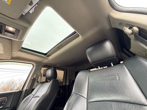 2018 RAM 2500 Laramie Mega Cab 4x4 6'4' Box