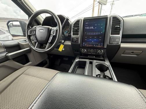 Shadow Black 2016 Ford F-150 XLT