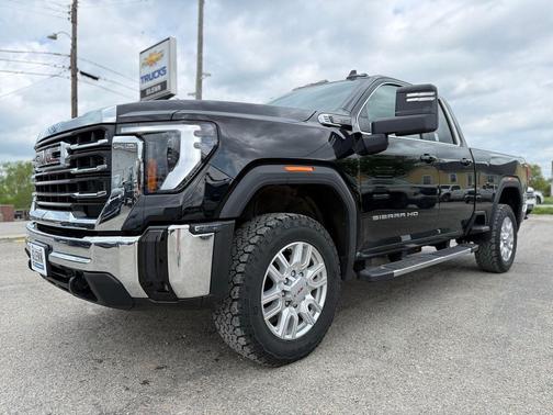 Onyx Black 2024 GMC Sierra 2500 SLE