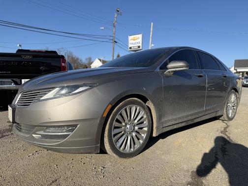 2016 Lincoln MKZ Base