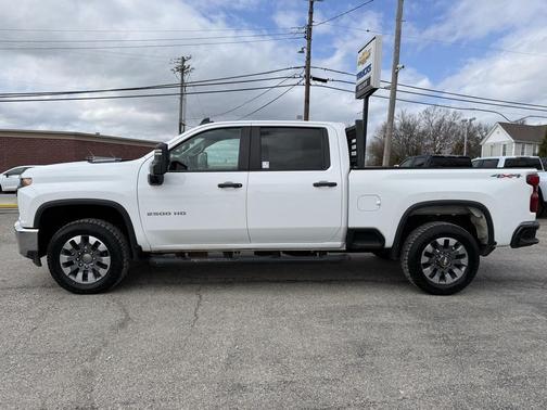 2023 Chevrolet Silverado 2500 Custom