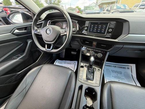 Black Uni 2020 Volkswagen Jetta