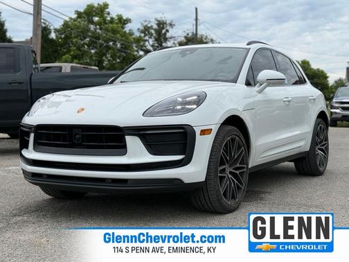 White 2023 Porsche Macan Macan
