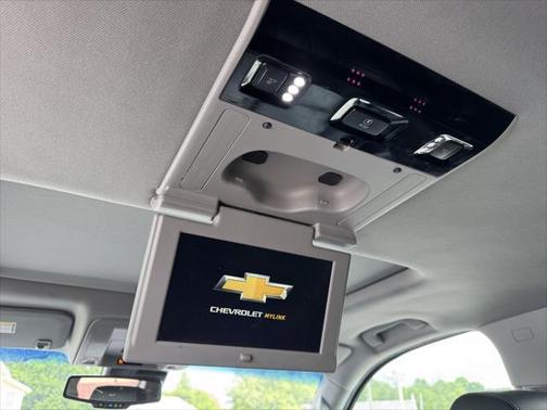 2017 Chevrolet Suburban LT