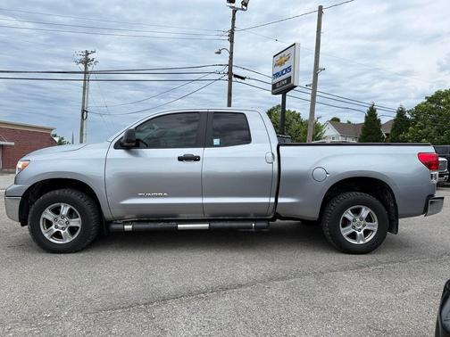 Silver Sky Metallic 2012 Toyota Tundra Grade