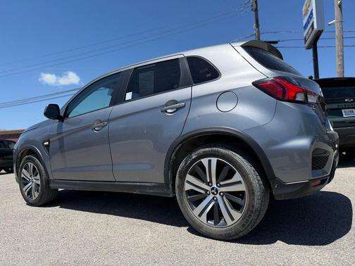 Alloy Silver Metallic 2021 Mitsubishi Outlander Sport 2.0 ES