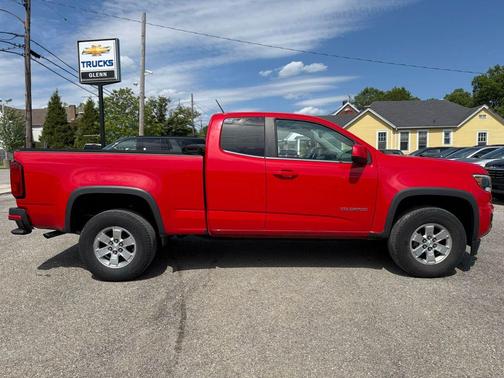 Red Hot 2017 Chevrolet Colorado WT
