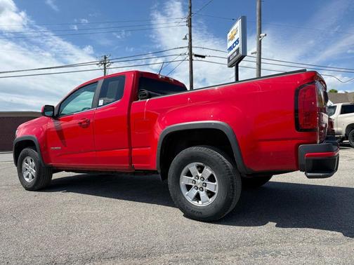 Red Hot 2017 Chevrolet Colorado WT