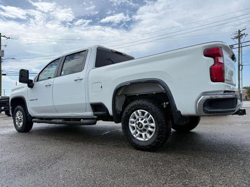 Summit White 2020 Chevrolet Silverado 2500 LT
