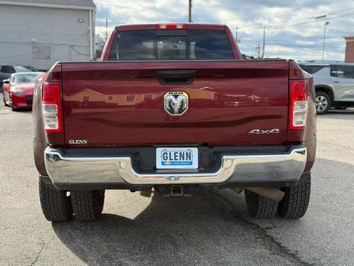 2020 RAM 3500 Tradesman Crew Cab 4x4 8' Box