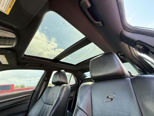 2014 Chrysler 300 S