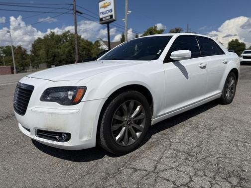 2014 Chrysler 300 S