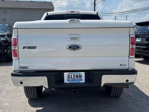 White 2010 Ford F-150 Lariat