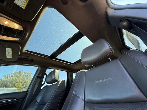 2018 Jeep Grand Cherokee Summit