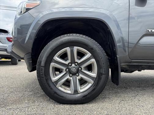 2017 Toyota Tacoma Limited