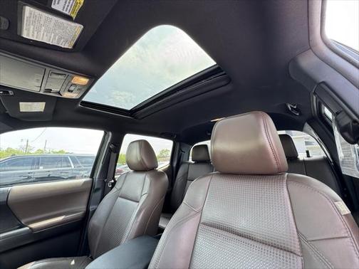2017 Toyota Tacoma Limited