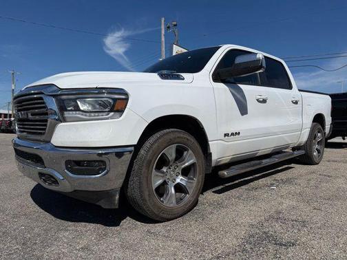 Bright White Clearcoat 2023 RAM 1500 Laramie