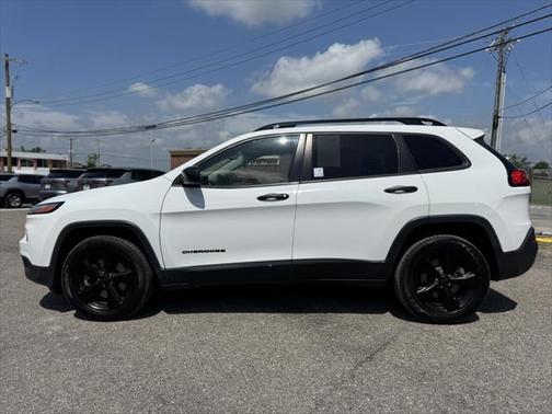 2016 Jeep Cherokee Altitude