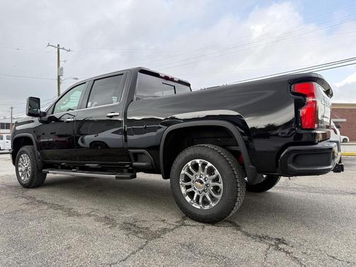 2025 Chevrolet Silverado 2500 LTZ