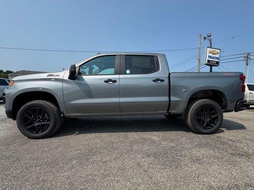 Sterling Gray Metallic 2026 Chevrolet Silverado 1500 LT Trail Boss