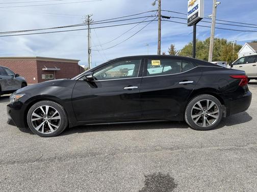 2017 Nissan Maxima 3.5 Platinum