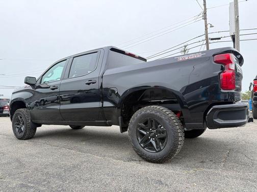 Black 2026 Chevrolet Silverado 1500 Custom Trail Boss