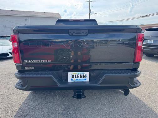 Black 2026 Chevrolet Silverado 3500 Crew Cab, Long Bed, WT Dual Rear Wheel, RWD