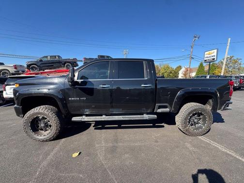 Black 2020 Chevrolet Silverado 2500 High Country
