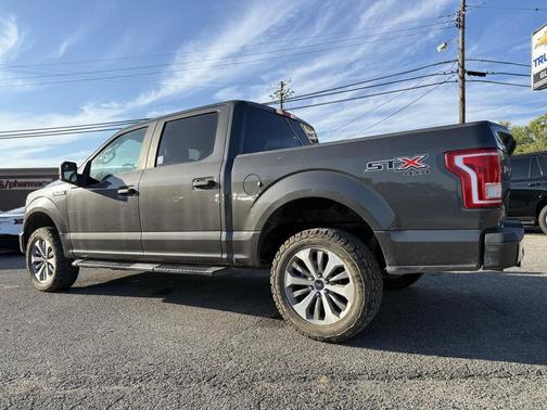 2017 Ford F-150 XL