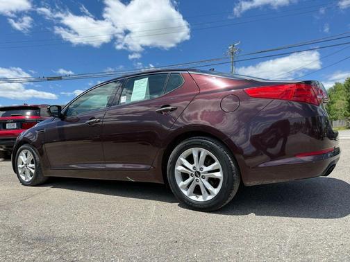 Dark Cherry 2011 Kia Optima EX