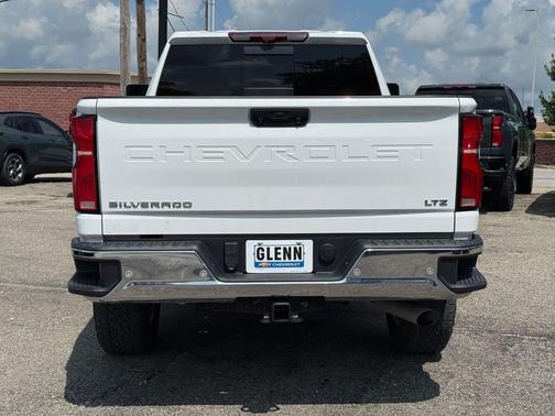 Summit White 2024 Chevrolet Silverado 2500 LTZ
