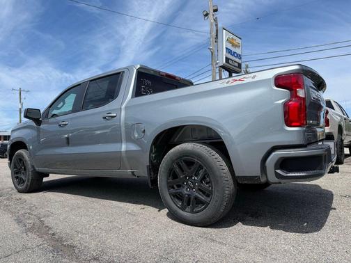 Sterling Gray Metallic 2026 Chevrolet Silverado 1500 RST