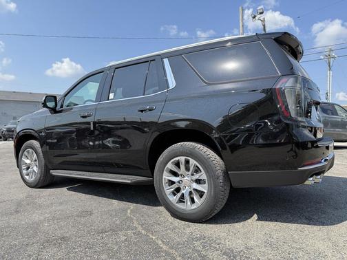 2025 Chevrolet Tahoe Premier