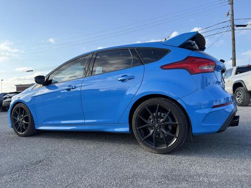 2017 Ford Focus RS Base