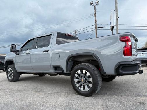 Slate Gray Metallic 2025 Chevrolet Silverado 2500 Custom