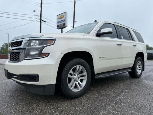 White Diamond Clearcoat 2015 Chevrolet Tahoe LT