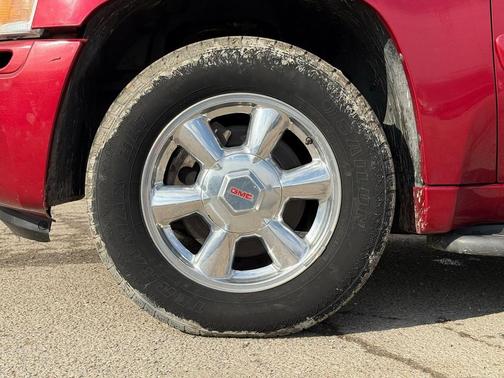 2004 GMC Envoy XUV SLT