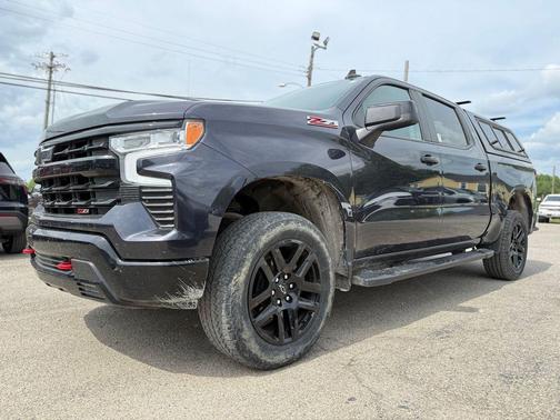 Dark Ash Metallic 2023 Chevrolet Silverado 1500 LT Trail Boss