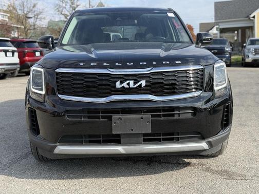 2022 Kia Telluride LX