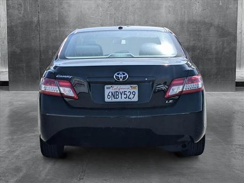 2011 Toyota Camry LE