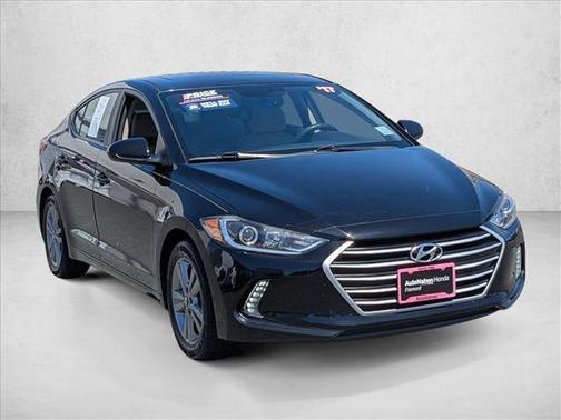 Black Diamond 2017 Hyundai ELANTRA Value Edition