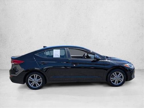 Black Diamond 2017 Hyundai ELANTRA Value Edition